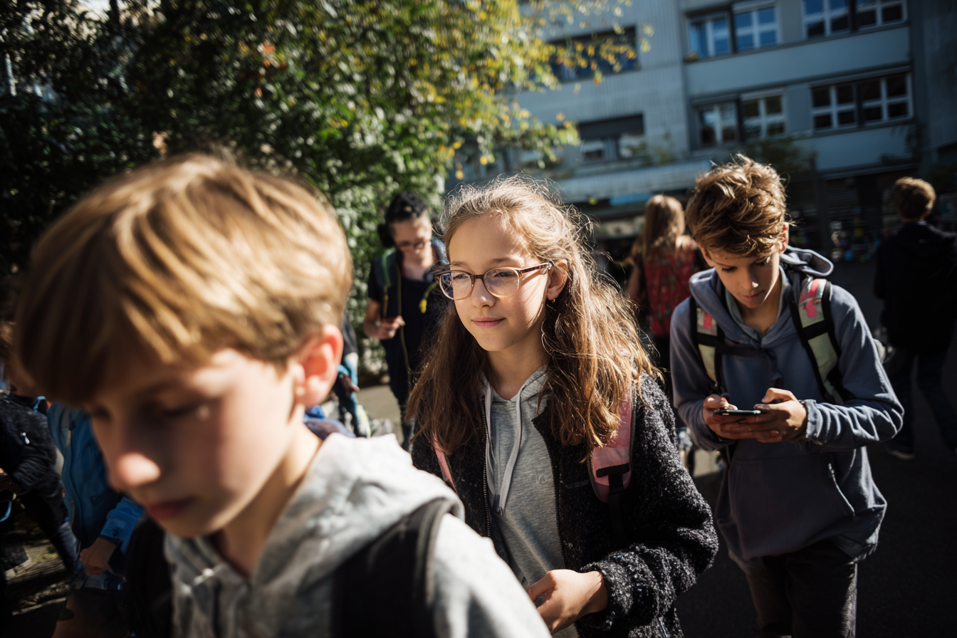 Kurzsichtigkeit im Schulalter: Diese Lösungen schützen Kinderaugen nachhaltig